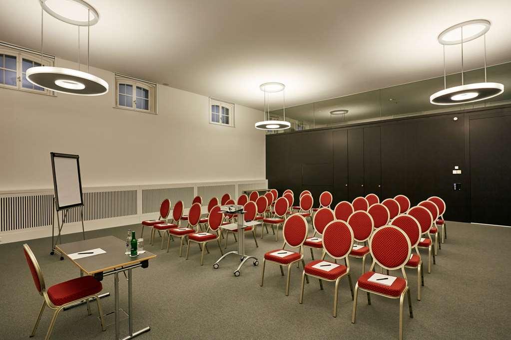 H4 Hotel Solothurn Instalações foto